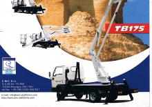 Piattaforme aeree articolate su rimorchio trainabile CMC TB 175
