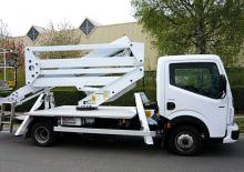 Piattaforme aeree articolate su rimorchio trainabile Klubb VAT 60 NE