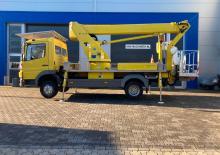 Piattaforme aeree articolate su rimorchio trainabile WUMAG WGT 170