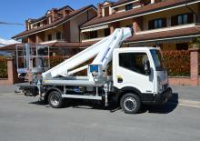 Piattaforme aeree telescopiche autocarrate Multitel MT 162 EX