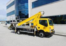Piattaforme aeree telescopiche autocarrate Multitel MT 222 EX