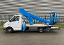 Piattaforme aeree telescopiche autocarrate WUMAG WT 200