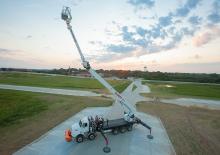 Piattaforme aeree telescopiche autocarrate Elliott Equipment E210i E-Line