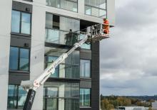 Piattaforme aeree telescopiche autocarrate Bronto Skylift S44XDT