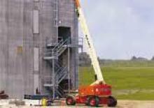 Piattaforme aeree telescopiche gommate JLG 110 SX