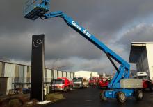 Piattaforme aeree telescopiche gommate Genie S 85 D