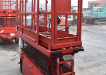 Piattaforme aeree verticali a pantografo cingolate German Standard Lift S 75 D 14 KS