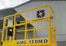 Piattaforme aeree verticali a pantografo su ruote GMG 2632-ED 