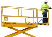 Piattaforme aeree verticali a pantografo su ruote Haulotte COMPACT 2747 E 