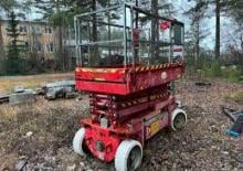 Piattaforme aeree verticali a pantografo su ruote ER-Lift ER 78 S