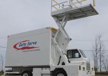 Piattaforme aeree verticali a pantografo su ruote Lift-A-Loft FBCT-L