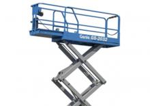 Piattaforme aeree verticali a pantografo su ruote Genie TKD GS 2032