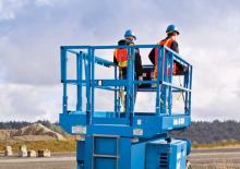 Piattaforme aeree verticali a pantografo su ruote Genie GS-3668 RT