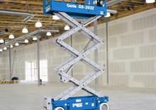 Piattaforme aeree verticali a pantografo su ruote Genie GS-2032 Hydraulic