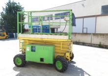 Piattaforme aeree verticali a pantografo su ruote Iteco IT 10160 D/E