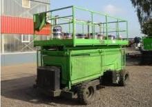 Piattaforme aeree verticali a pantografo su ruote Iteco PD 120