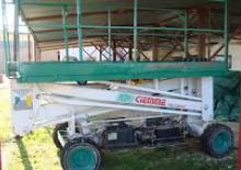 Piattaforme aeree verticali a pantografo su ruote AIRO SB 750 S
