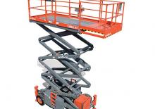Piattaforme aeree verticali a pantografo su ruote Skyjack SJ8831 RT