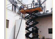 Piattaforme aeree verticali a pantografo su ruote Grove-Manlift SM 3184 E