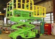 Piattaforme aeree verticali a pantografo su ruote Lift-A-Loft SPWAPX16 SPL