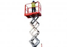 Piattaforme aeree verticali a pantografo su ruote Mantall XE-M140S