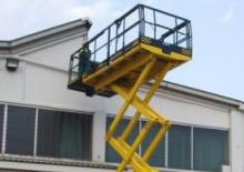 Piattaforme aeree verticali a pantografo su ruote AIRO XL14 E