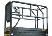 Piattaforme aeree verticali a pantografo su ruote AIRO XS8 E