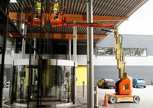 Piattaforme aeree verticali JLG-Toucan Toucan 12E Plus