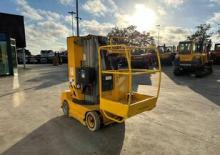 Piattaforme aeree verticali Grove-Manlift (Delta) Toucan 861