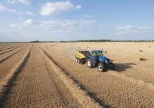 Presse per grandi imballaggi + Presse ad alta pressione New Holland BB 1290 R