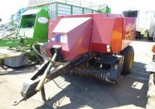 Presse per grandi imballaggi + Presse ad alta pressione Ford-NH D 710 S