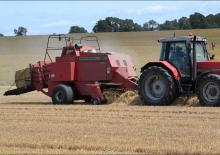Presse per grandi imballaggi + Presse ad alta pressione Massey Ferguson MF 185 S2