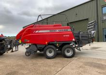 Presse per grandi imballaggi + Presse ad alta pressione Massey Ferguson MF 2160 TP