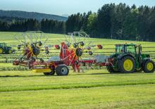 Ranghinatori rotativi Pöttinger Top 1403 C