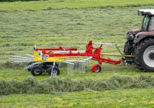 Ranghinatori rotativi Pöttinger Top 421 Toptech Plus