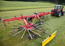 Ranghinatori rotativi Fella TS 9060
