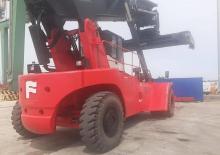 Reach stacker Fantuzzi CS 45 km