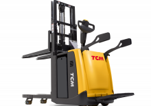 Stoccatori per pallet uomo in piedi TCM SRD