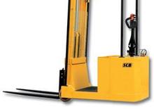 Stoccatori per pallet uomo in piedi CVitalia SCB 12-30