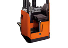 Stoccatori per pallet uomo seduto BT Staxio SRE 160 L 