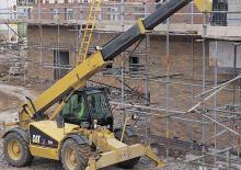 Sollevatori Telescopici Fissi Caterpillar TH 63
