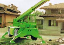 Sollevatori telescopici con torretta girevole Merlo Roto 30.13 EV
