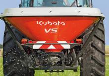 Spandiconcime Kubota VS1000