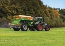 Spandiconcime Amazone ZG-TS 8200 Hydro