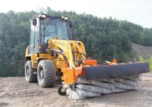 Spazzatrici stradali frontali Bema 3 Robust 2050 
