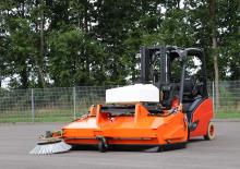 Spazzatrici stradali frontali Bema 40 Industry 1550
