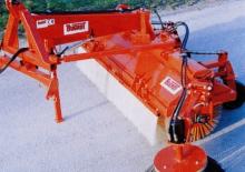 Spazzatrici stradali frontali Bugnot BA 250