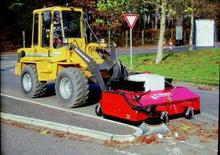 Spazzatrici stradali frontali Grünig GSX 2000