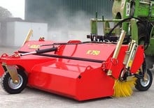 Spazzatrici stradali frontali Adler K 750-240