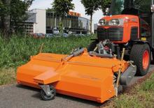 Spazzatrici stradali frontali Bema Kommunal 400 Dual 1400
